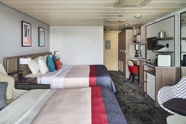 Marella Cruises Marella Discovery 2 Junior Suite ©Marella Cruises 4.jpg